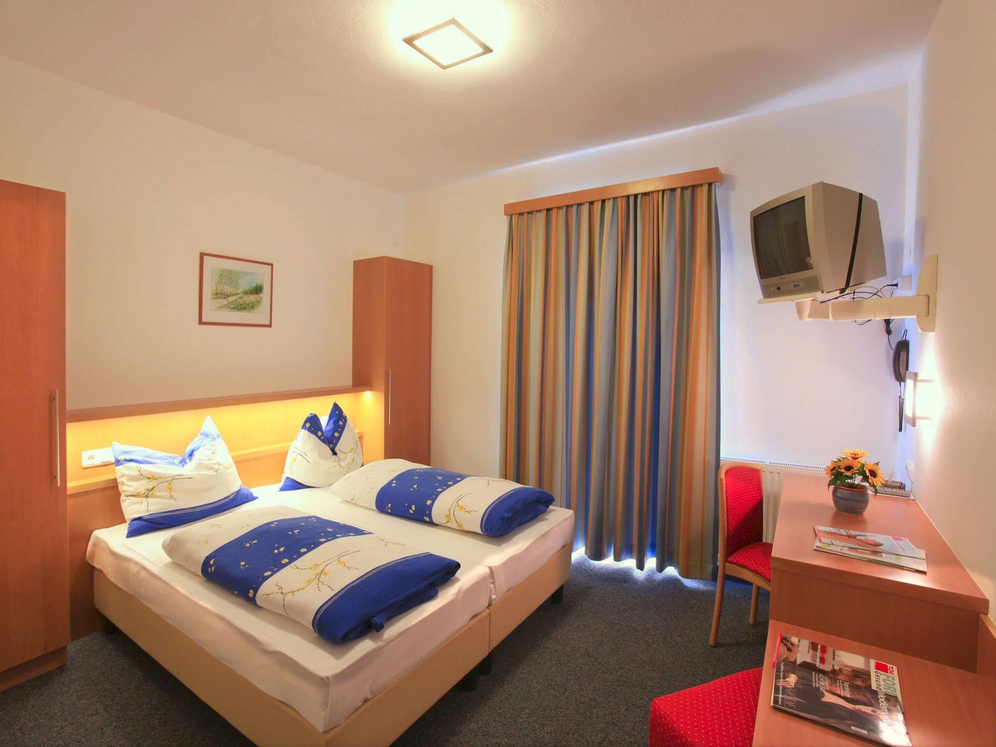Hotel Gasthof Stefansbruecke Mutters Εξωτερικό φωτογραφία